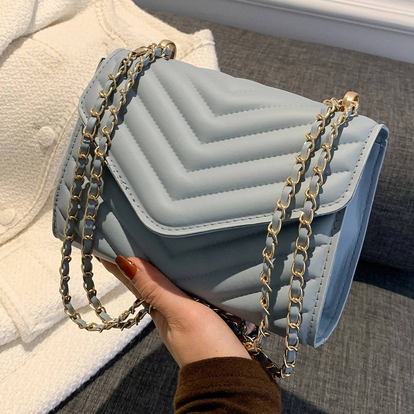 Quilted Pattern Flap Chain Square Bag